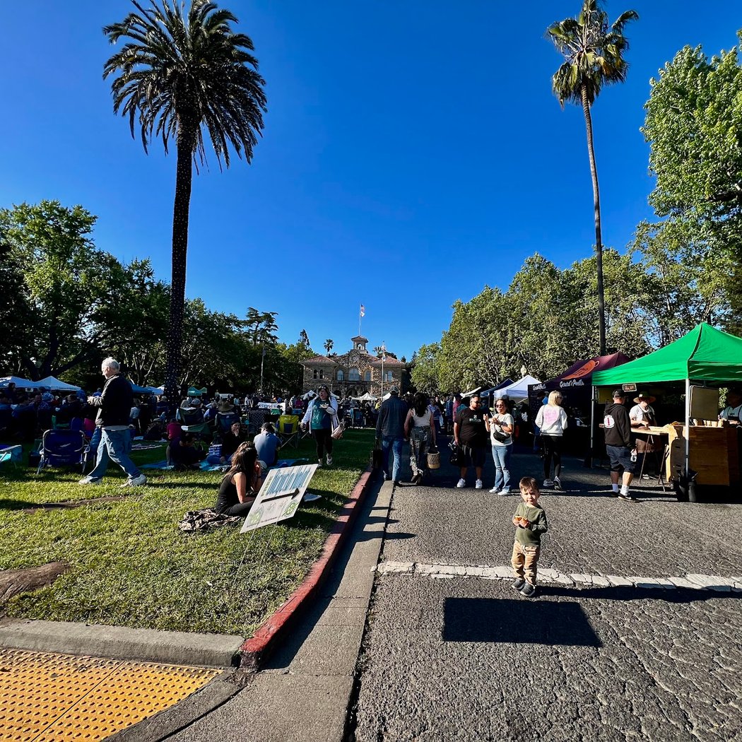 Sonoma Plaza 1