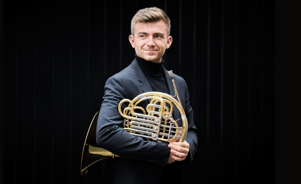 Atmosphères citadines de Ligeti et Strauss avec Ben Goldscheider, corniste 1