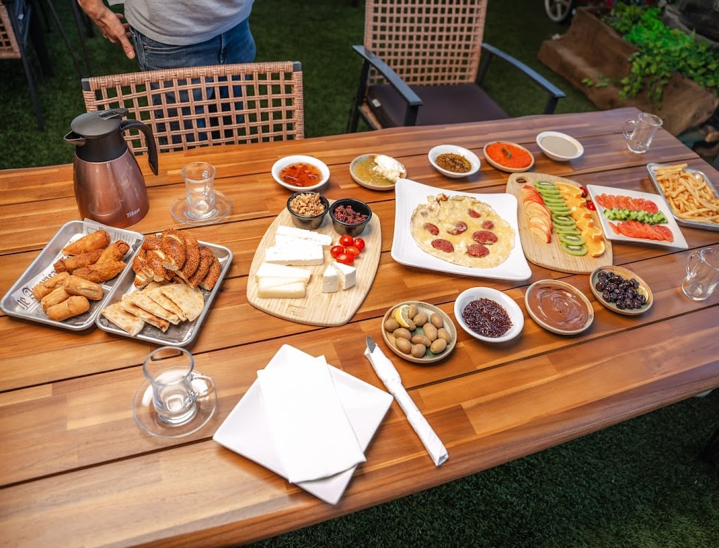 Midpoint Bar and Eatery 1