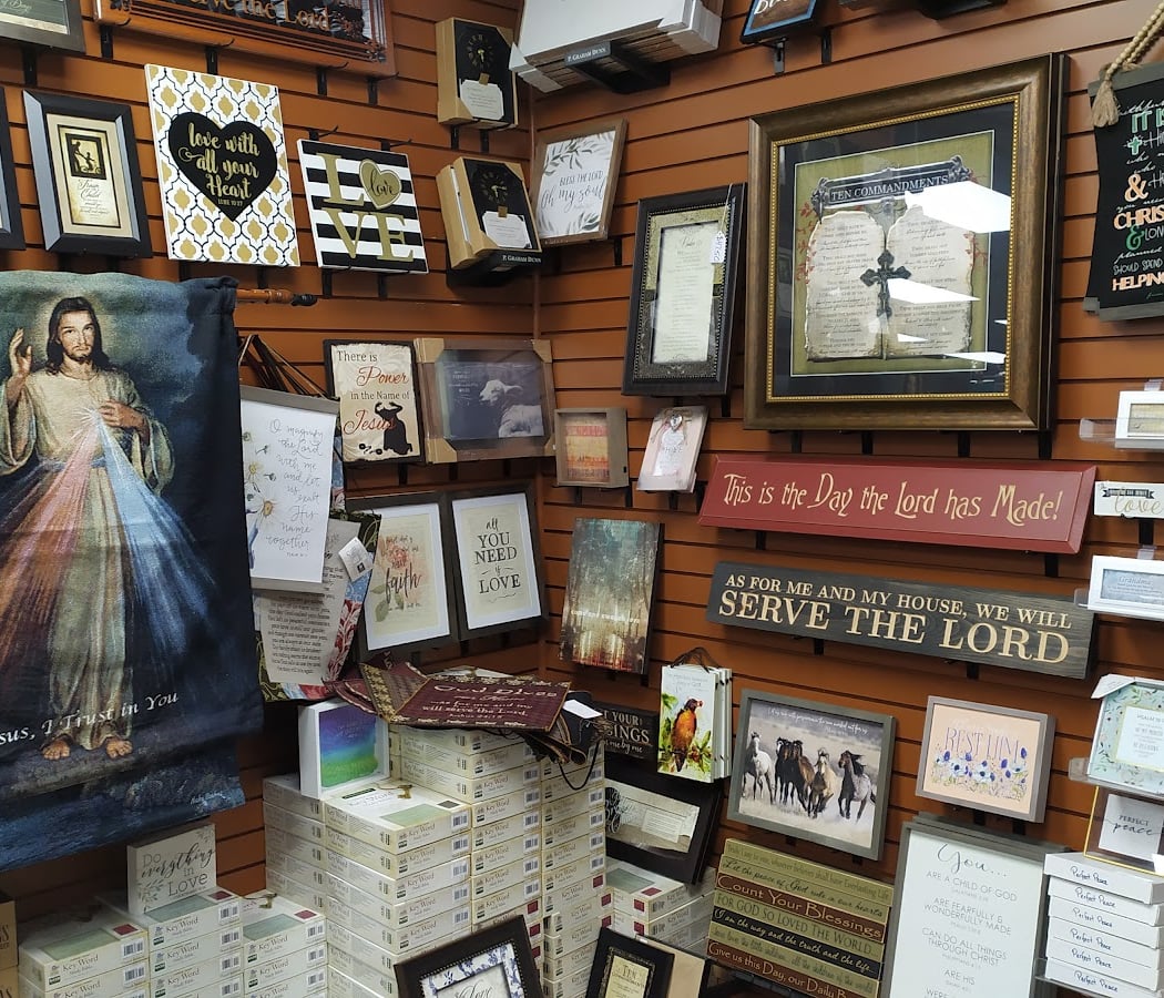 New Life Christian Store - New York 3