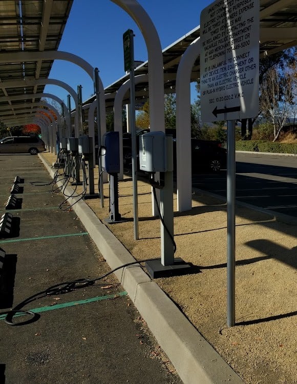 Bella Vista Road Park & Ride 1