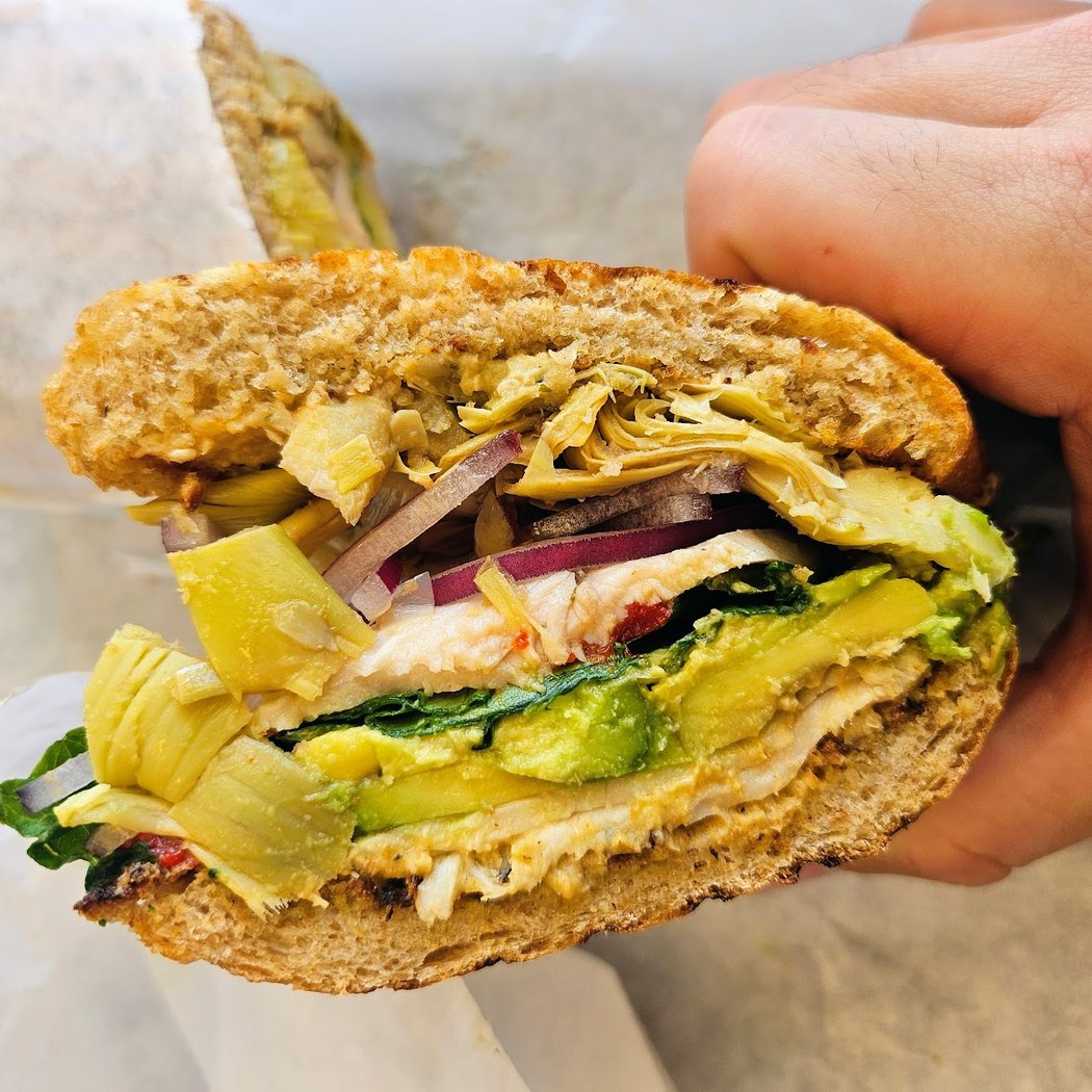 Slow G's Eatery 3