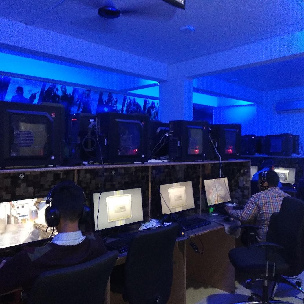 Radiant Geek Zone | Bangalore esports gaming cafe 2