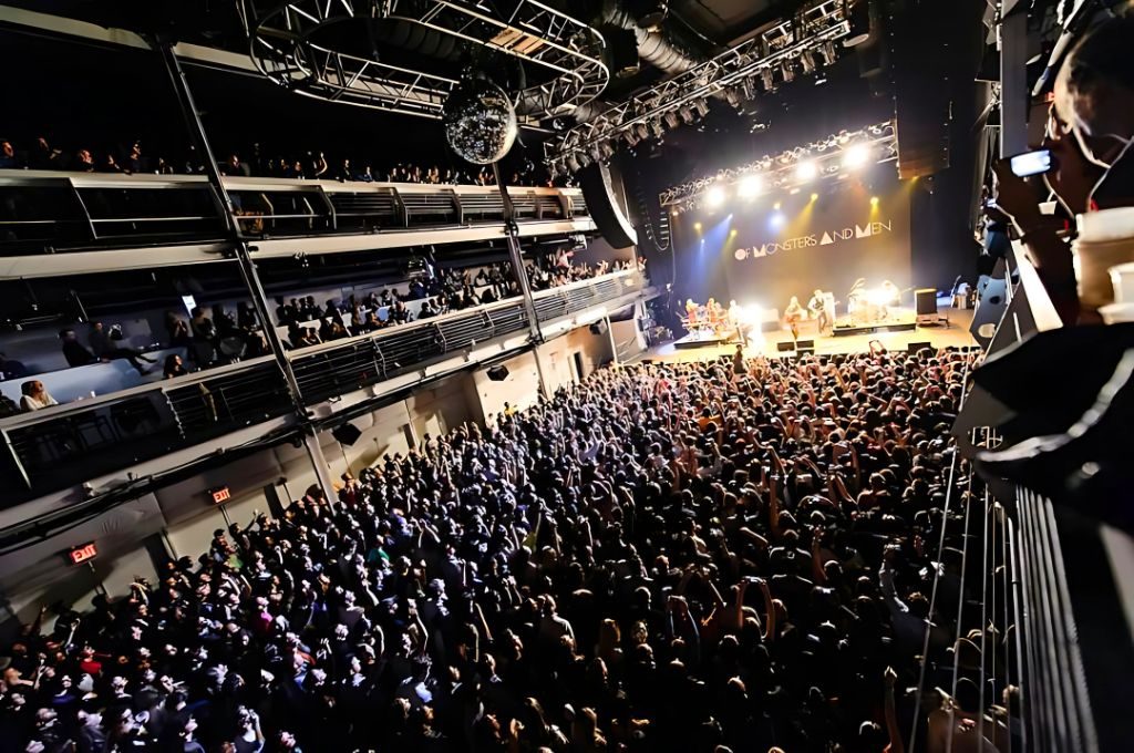 Skillibeng at Terminal 5 4