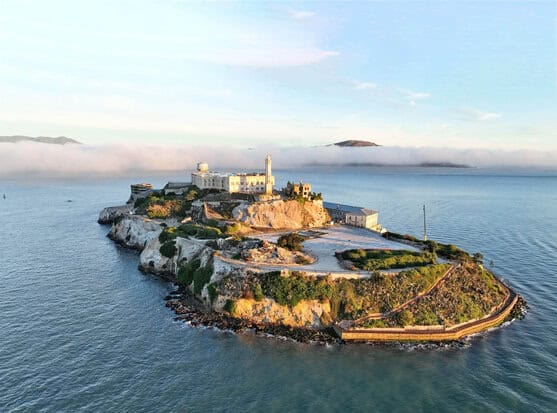 Alcatraz Day Tour: Alcatraz Island + World-Renowned Cellhouse 1