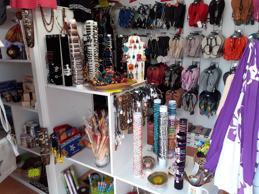 Beach le 8 boutik 2