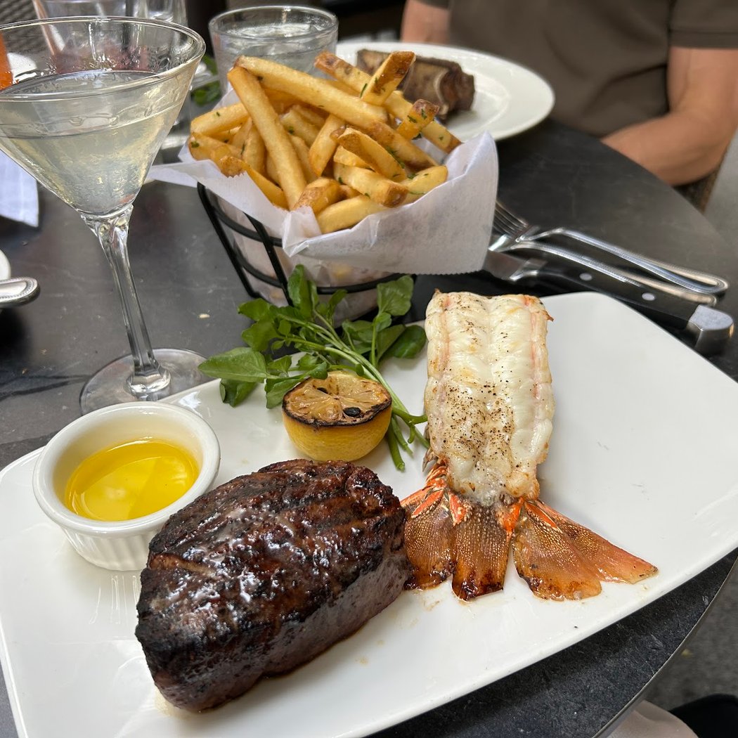 The Capital Grille 3