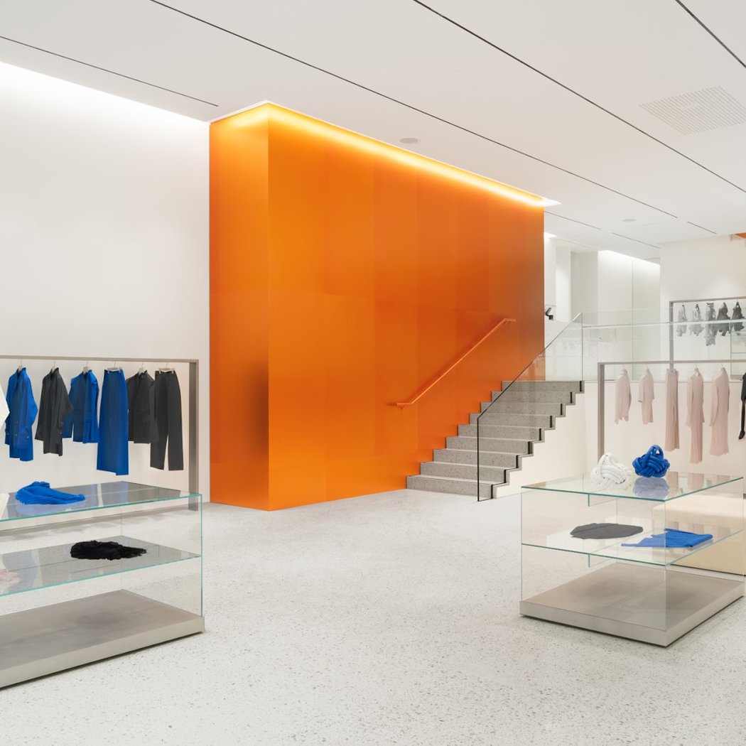 ISSEY MIYAKE / PARIS 1