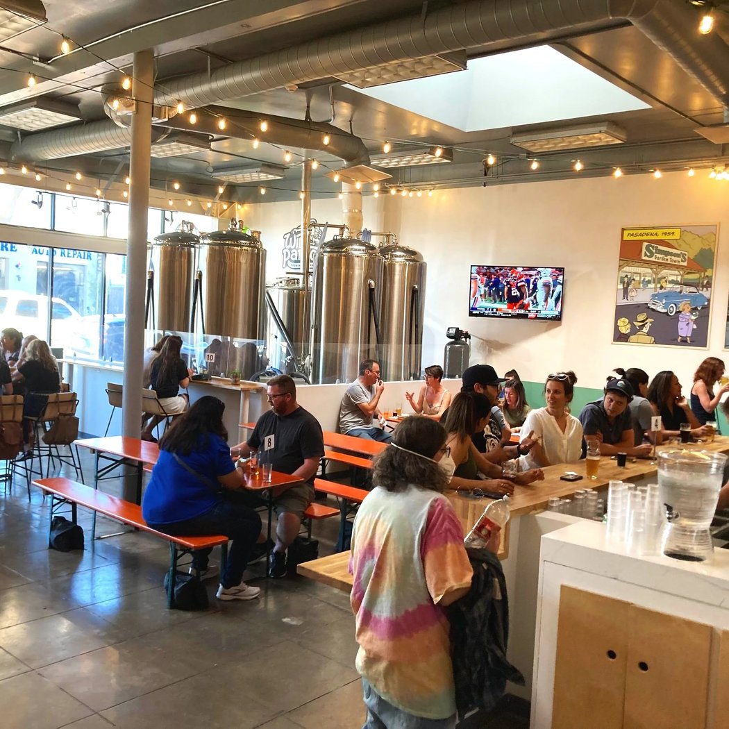 Trivia Night at Wild Parrot Brewing Company 1
