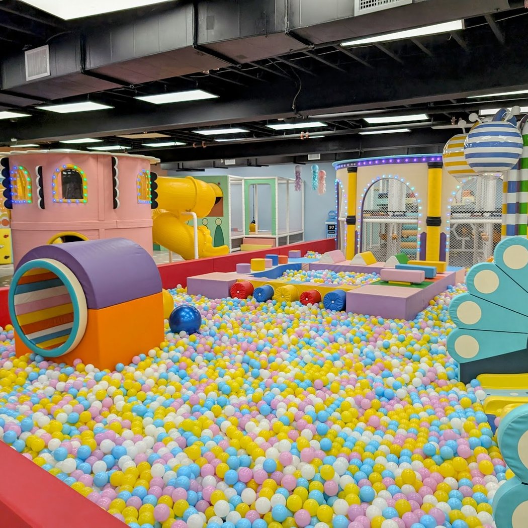 Rainbow Playspace 2