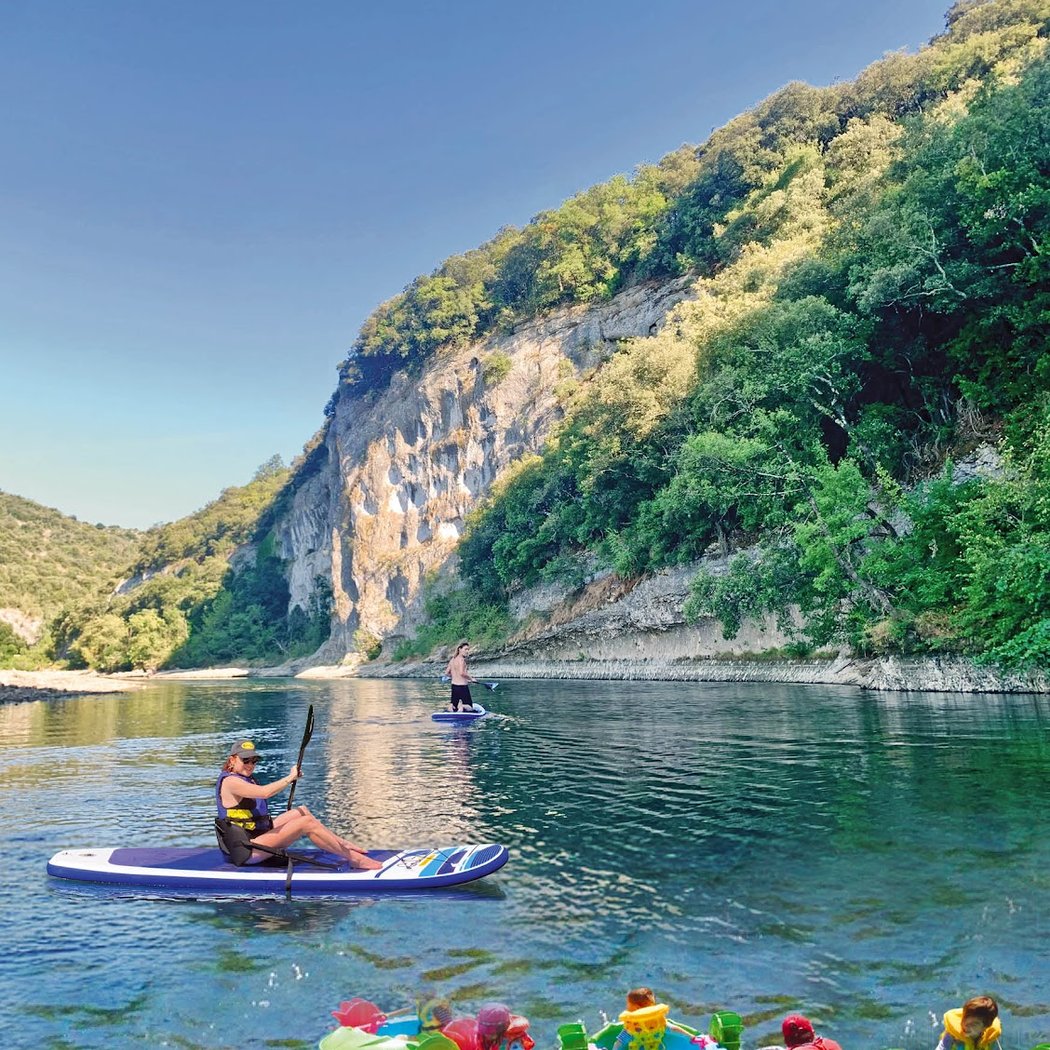 Base de Loisirs Nautiques : Pédalo dès 15kg + Stand-up paddle dans les Gorges de la Cèze 1