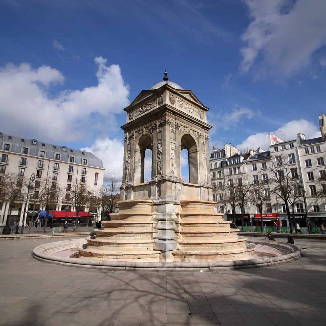 Place Joachim-du-Bellay 1