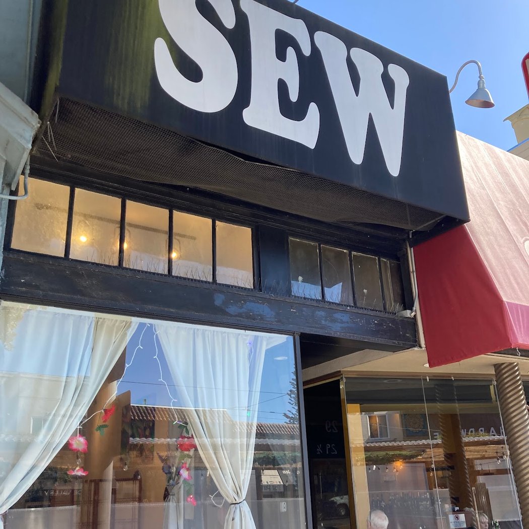 Walkershaw Clothing / Sew 2