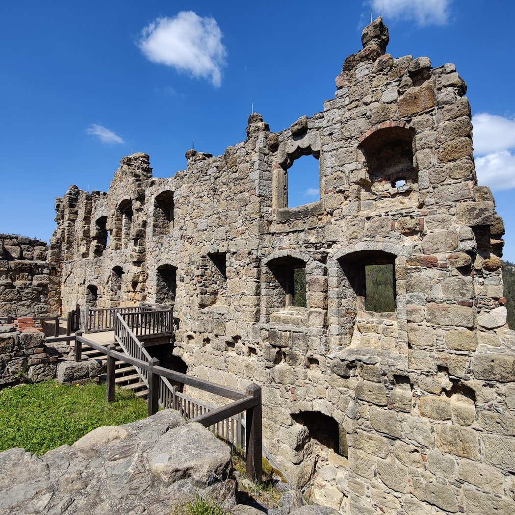 Ruins - Oybin Castle and Monastery 2