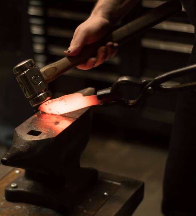 Hunter Knife Smithing Workshop 1
