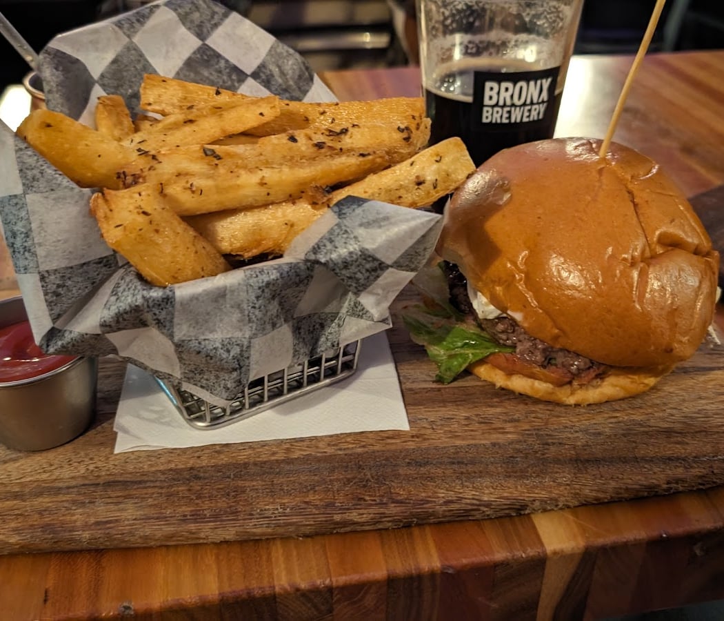 105 Twenty Bar & Grill 1