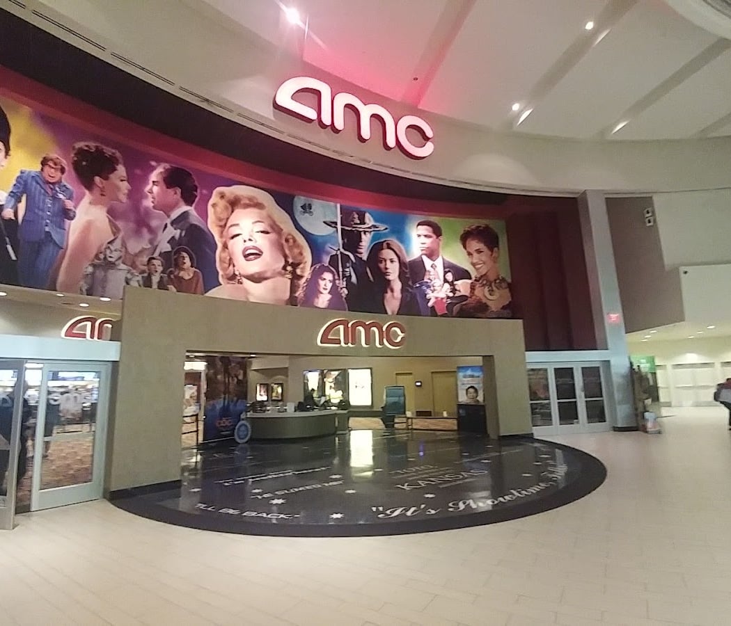 AMC Cupertino Square 16 2