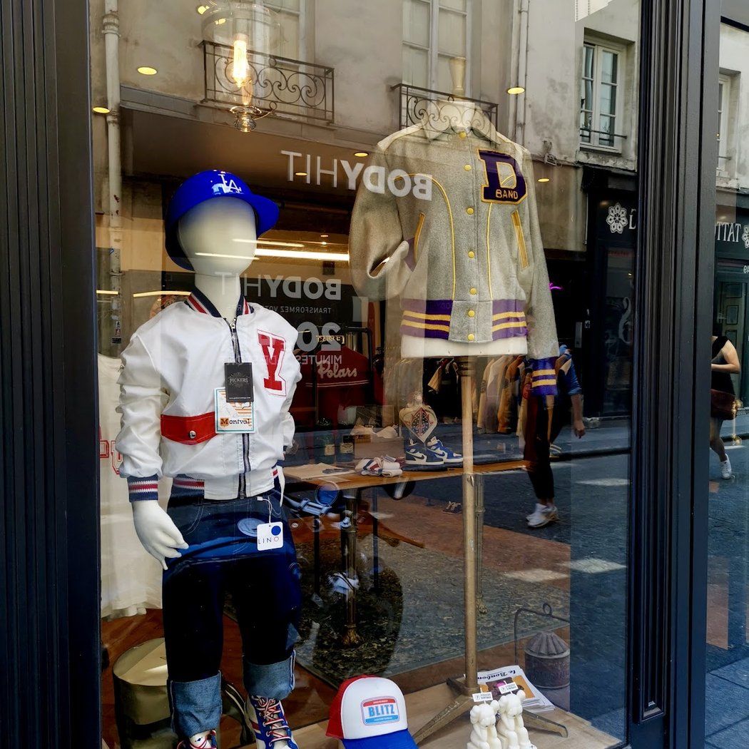 Pickers Vintage Store 3