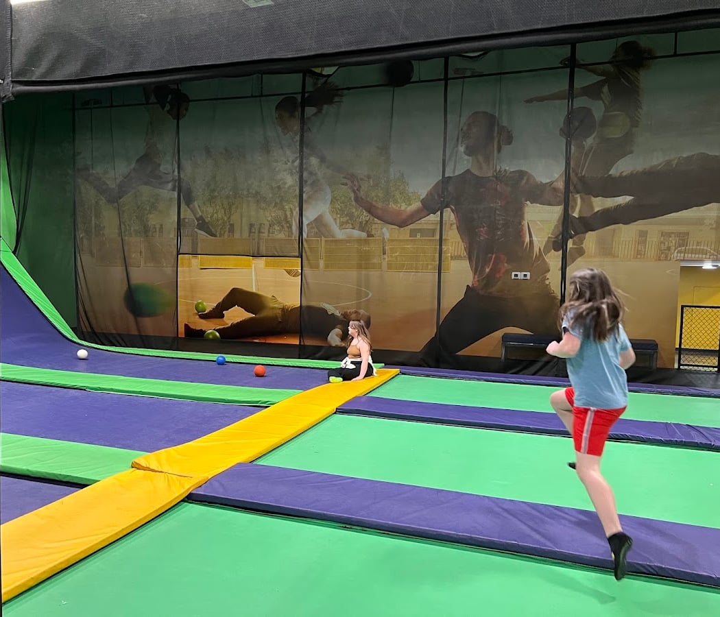 Get Air Trampoline Park 2