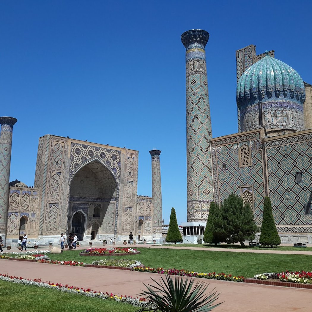 Registan Square 3
