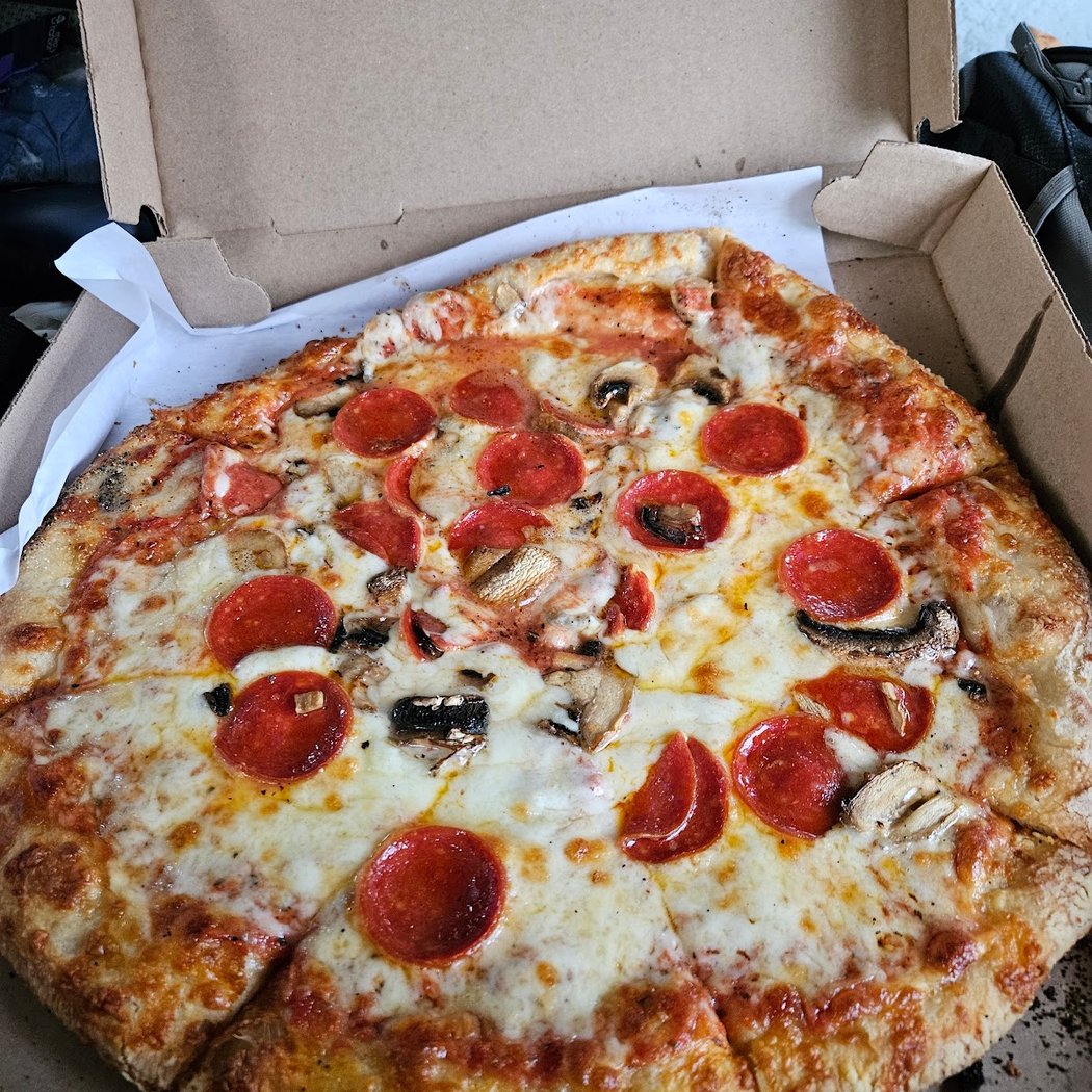 CJ's Rhinebeck Pizza and Pasta 3