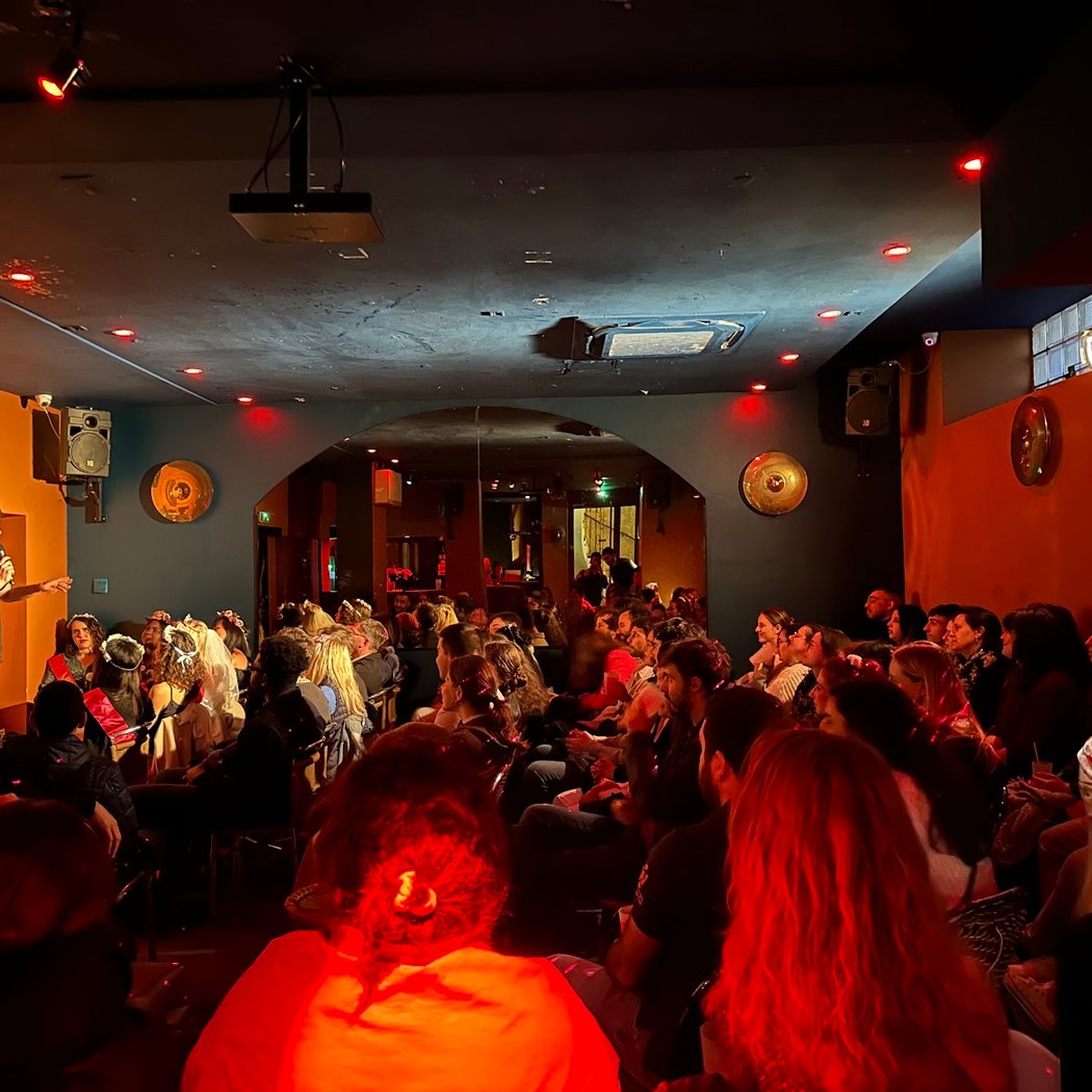 Montmartre Comedy Club 2