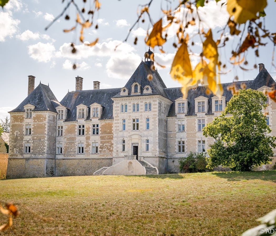 Château de Marcilly-sur-Maulne 1