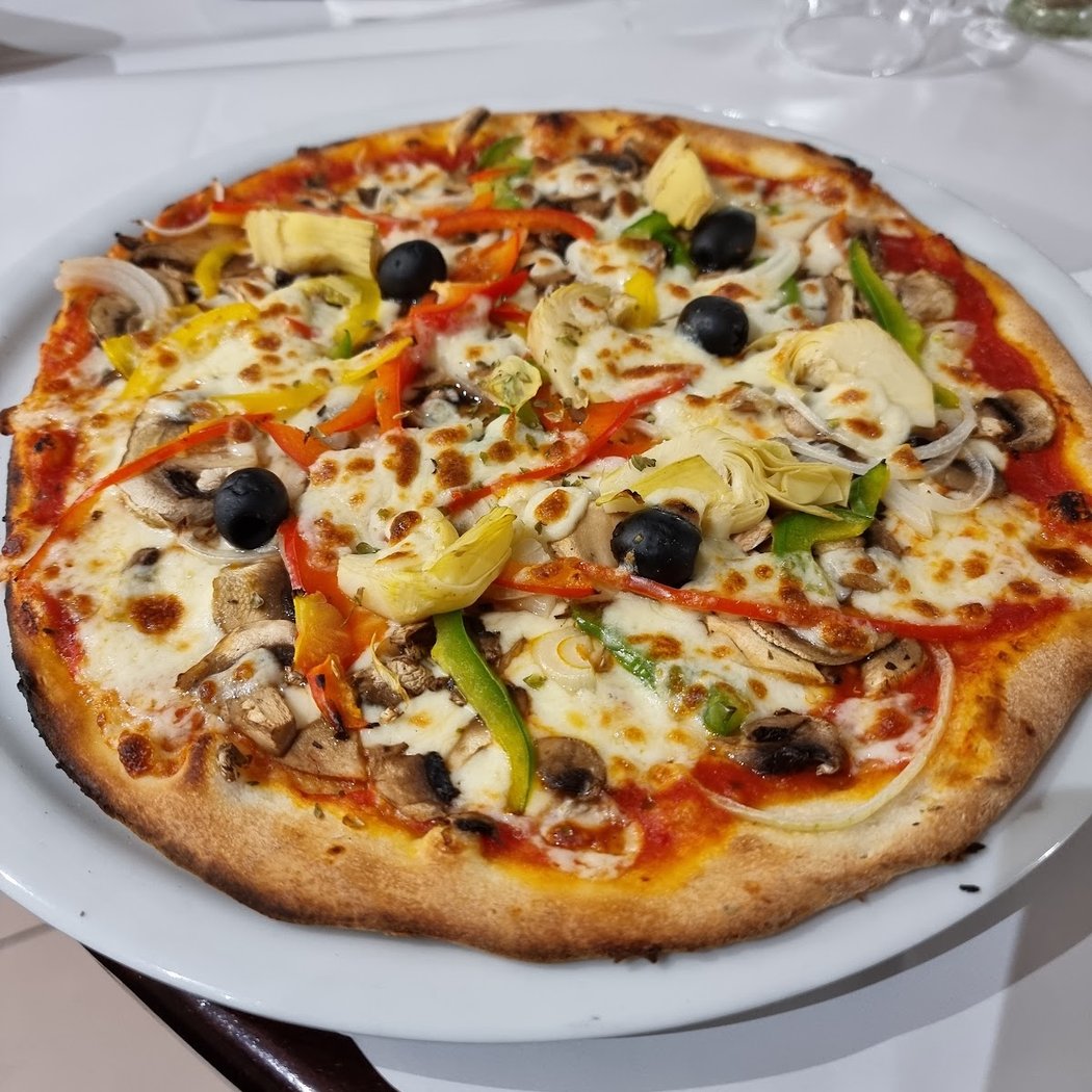 Taormina Pizzeria 2