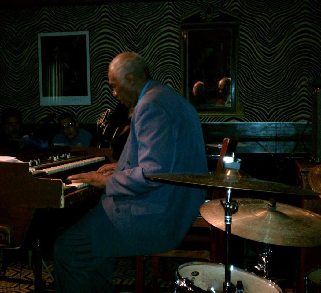 Lenox Lounge 3