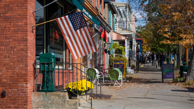 Main St 1