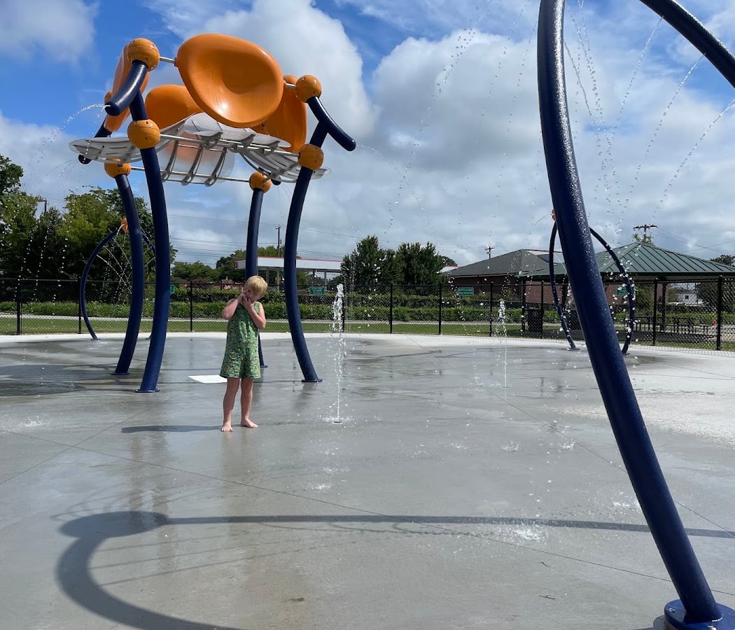 East Ridge Splash Pad 2