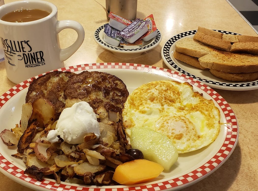 Hallie's Diner 3