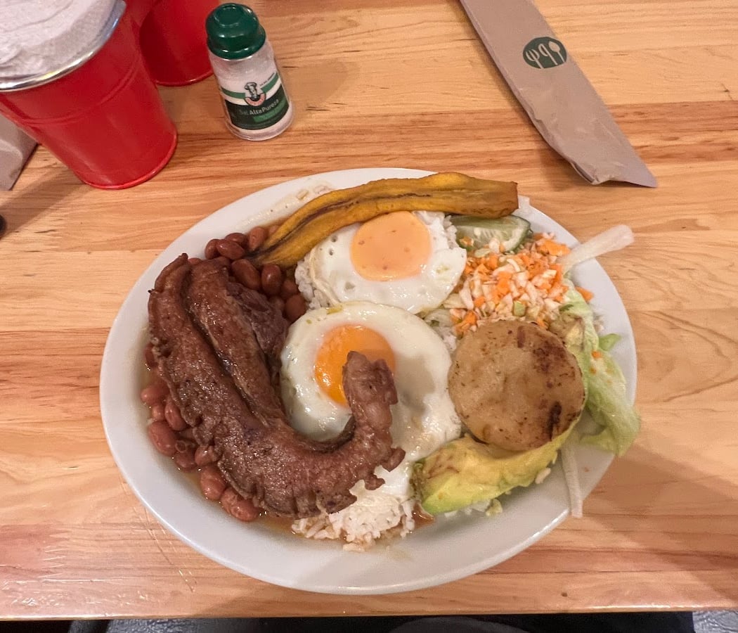 BANDEJA PAISA 2