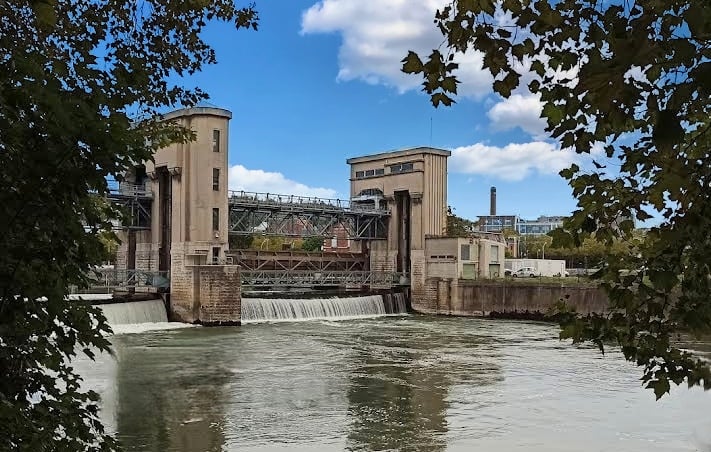 Barrage Écluse de Suresnes 1