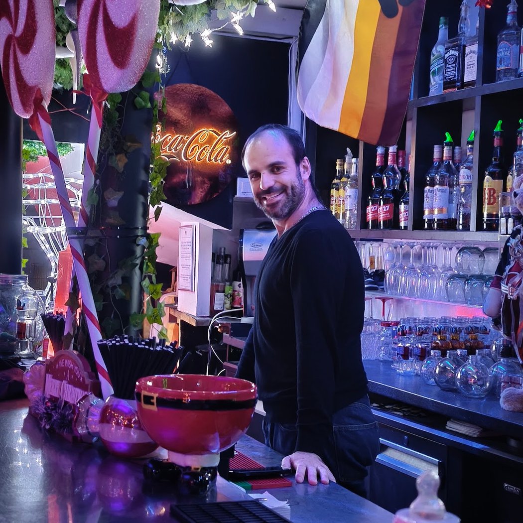 L'Homme O Bar - Bar Gay Biarritz 2