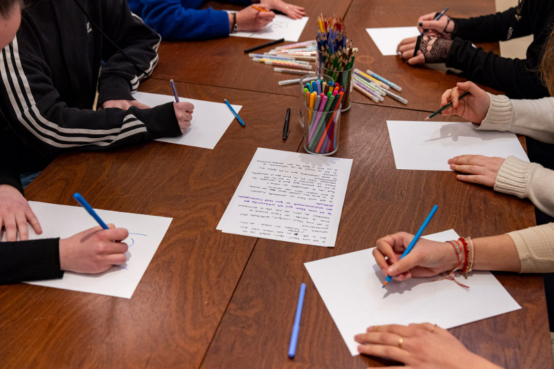 Philo en famille — Faut-il des mots pour comprendre une image ? 2