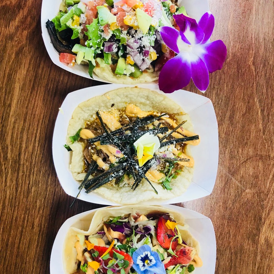 Craft and Taco Lounge 1