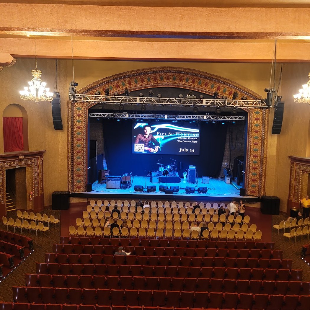 Des Plaines Theatre 3