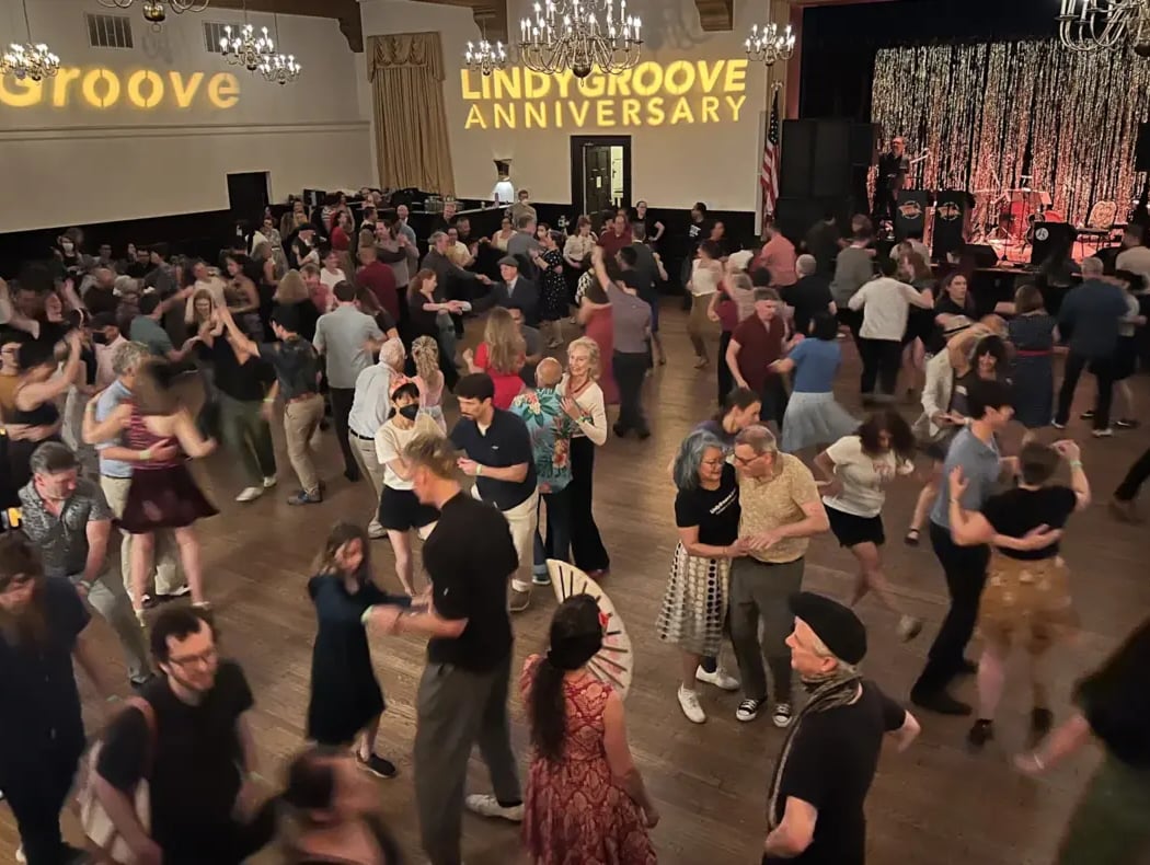LindyGroove Swing Dancing 1