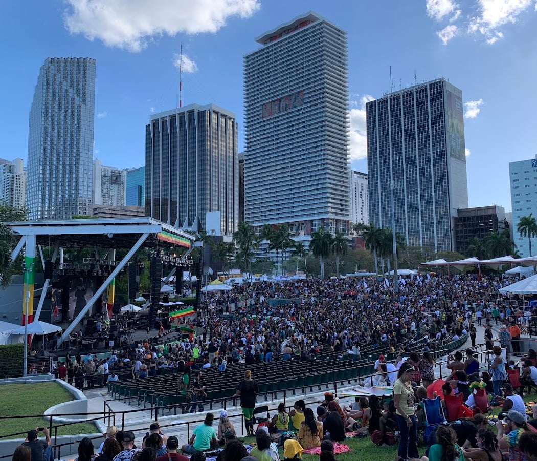 FPL Solar Amphitheater at Bayfront Park 3
