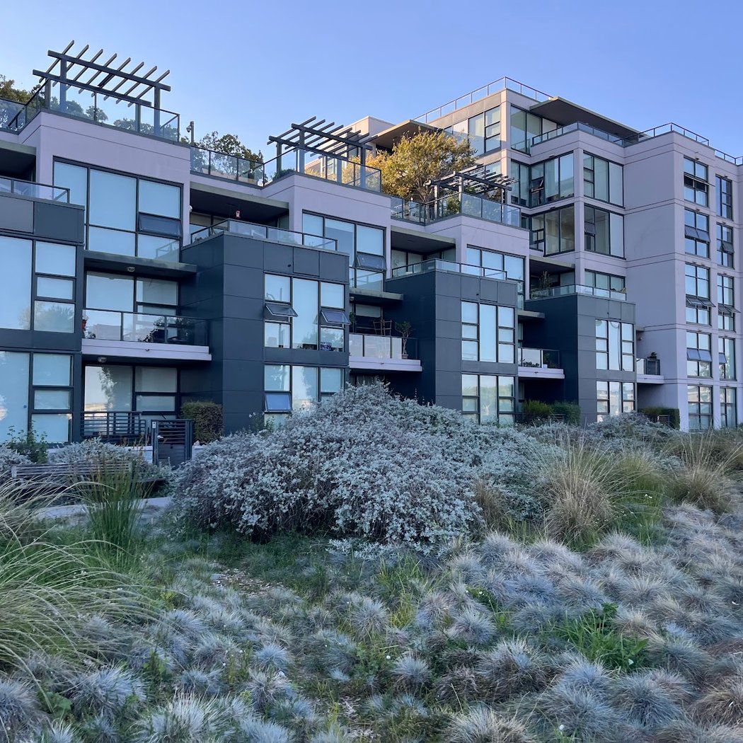 Radiance 325 Condos 2