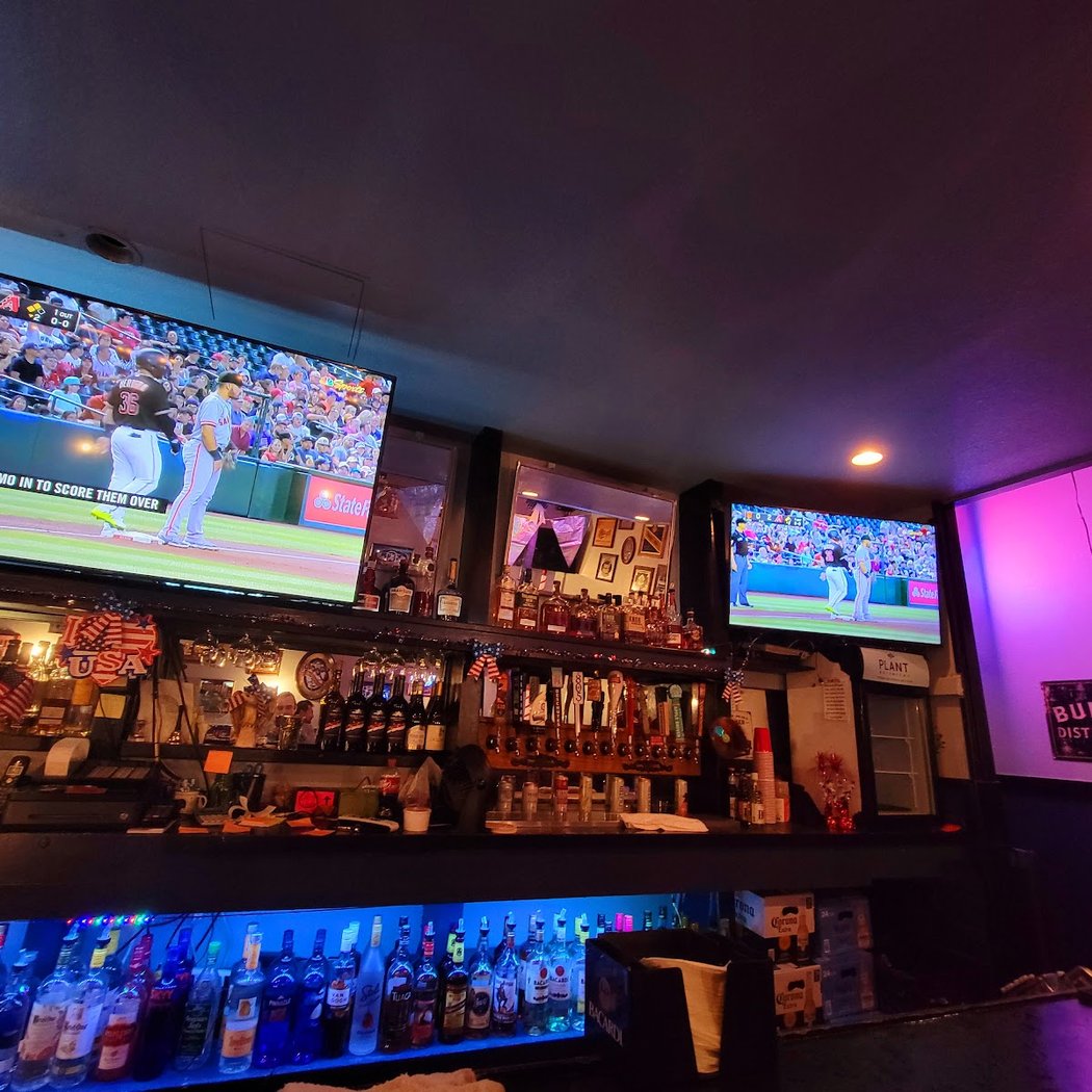Karaoke @ Brown's Binyard 2