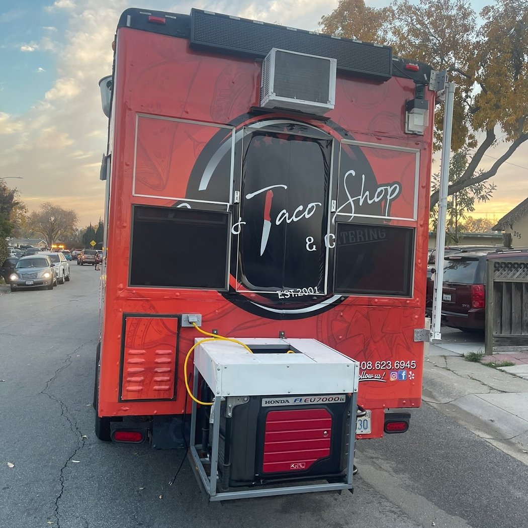 Joe's Taco Shop & Catering Food Truck 3
