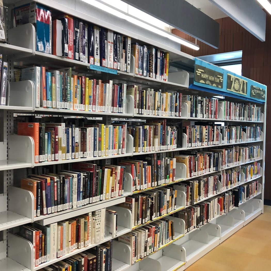 Back of the Yards Branch, Chicago Public Library 3