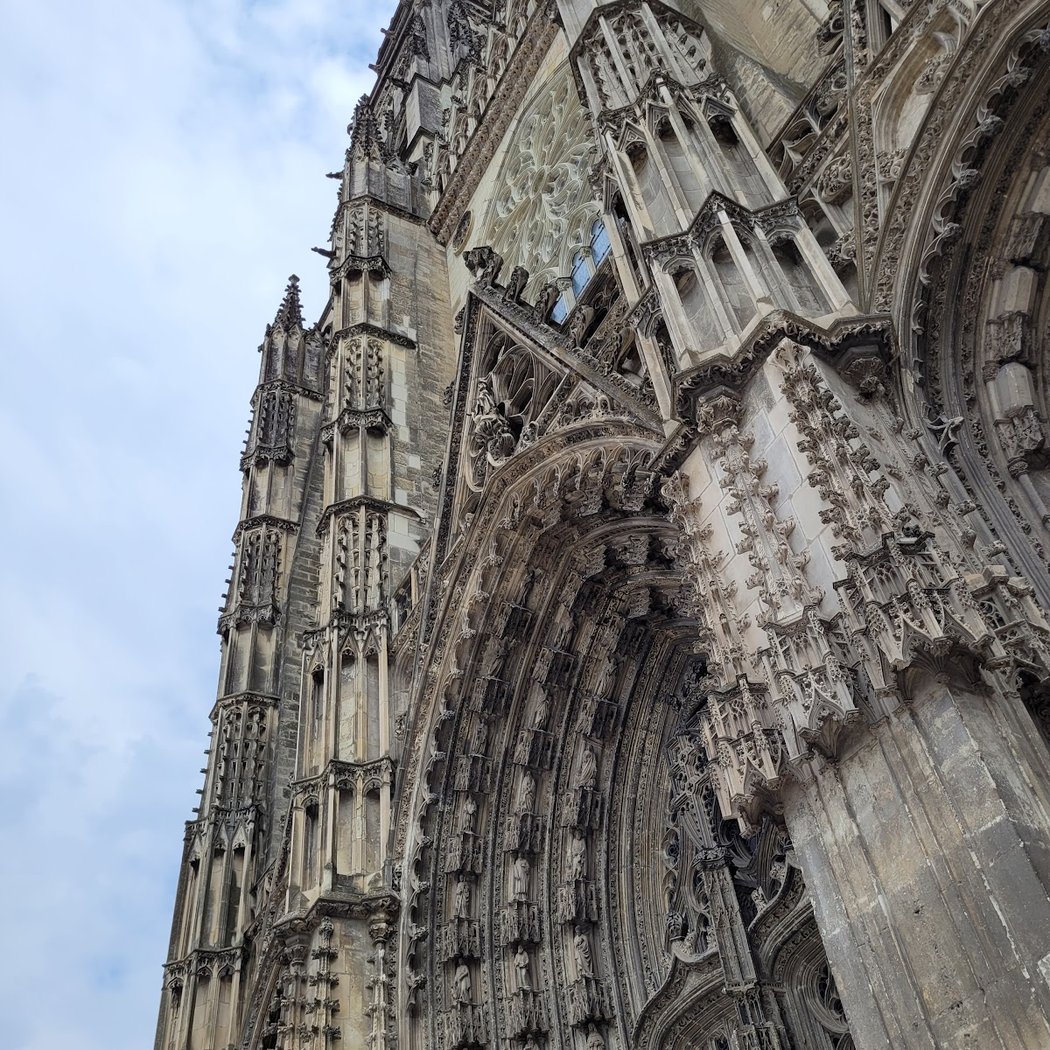 Cathédrale Saint-Gatien 4