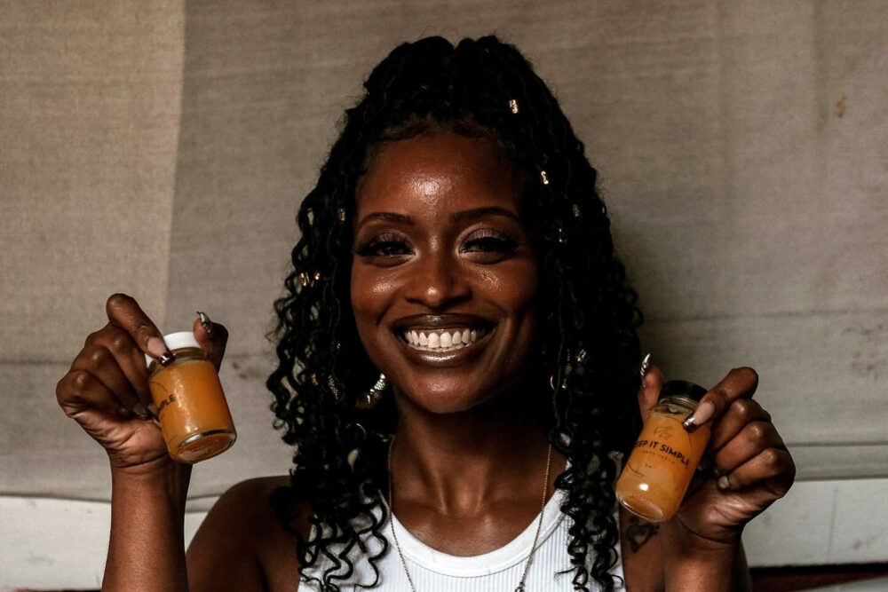 Danielle Clark, Keep It Simple Juice 1