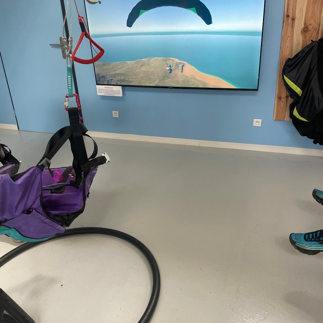 Bradafly Parapente - Ecole, Stages, Baptêmes vols biplace, Boutique, Atelier – Chambéry - Aix-les-Bains - Lac du Bourget 4