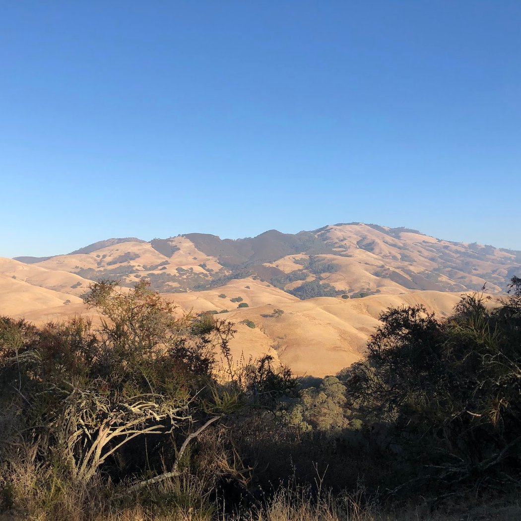 Castle Rock Trail Entrance 2