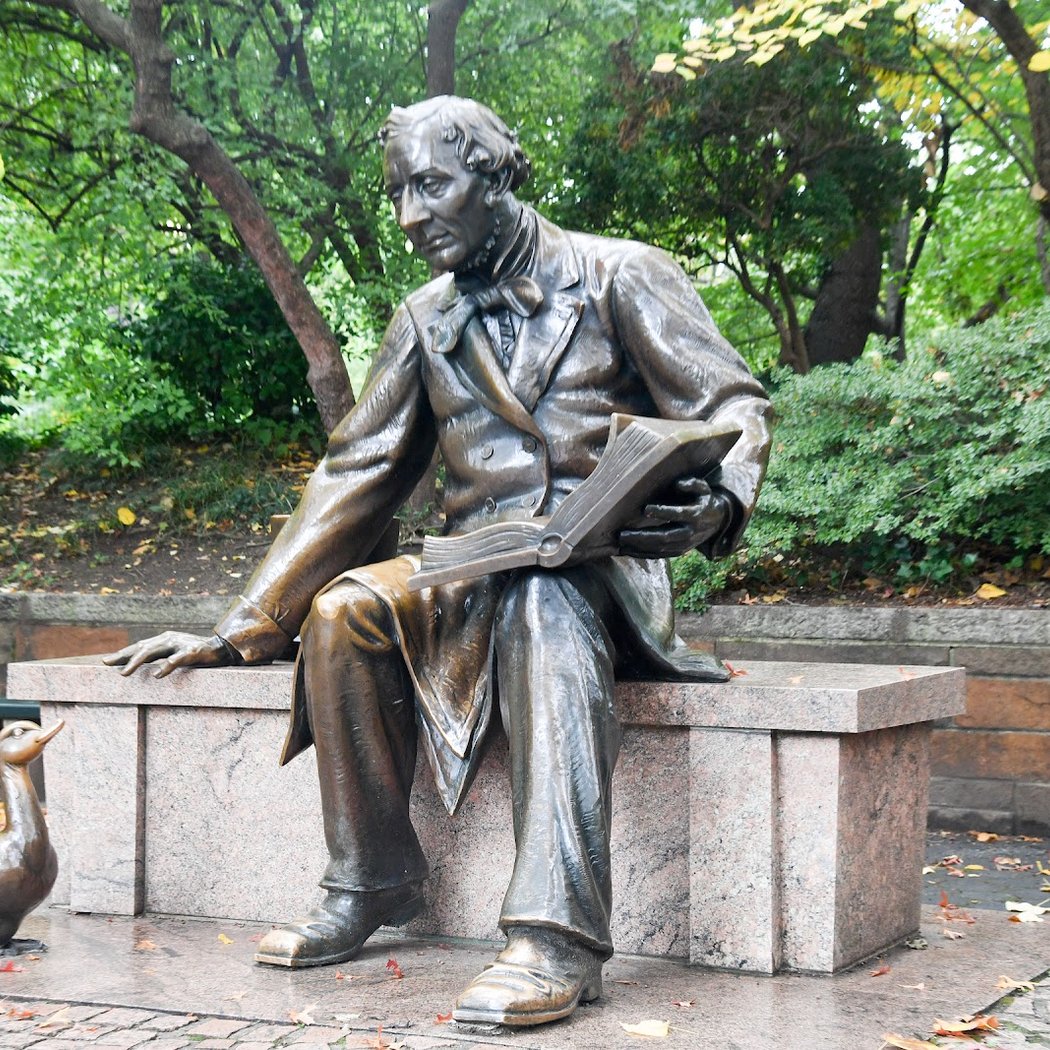 Hans Christian Andersen Monument 2
