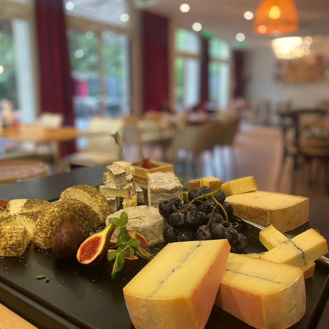 l'Esprit Libre Restaurant at Aiden by Best Western 1
